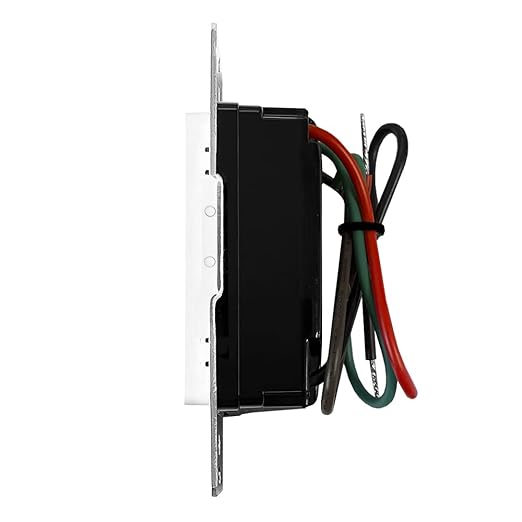 Maxxima 3-Way/Single Pole Digital Dimmer Wall Light Switch - Featuring Brightness Indicator Lights, 600 Watt, LED Compatible, Decorative Screwless White Wall Plate Cover Included