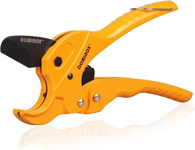 DOMINOX 1 1/4'' Ratchet Type Pipe Cutter, Suitable for professional plumbers and DIY Home worker, Suitable for cutting Pex, PVC and PPR plastic hoses and Plumbing Pipe.
