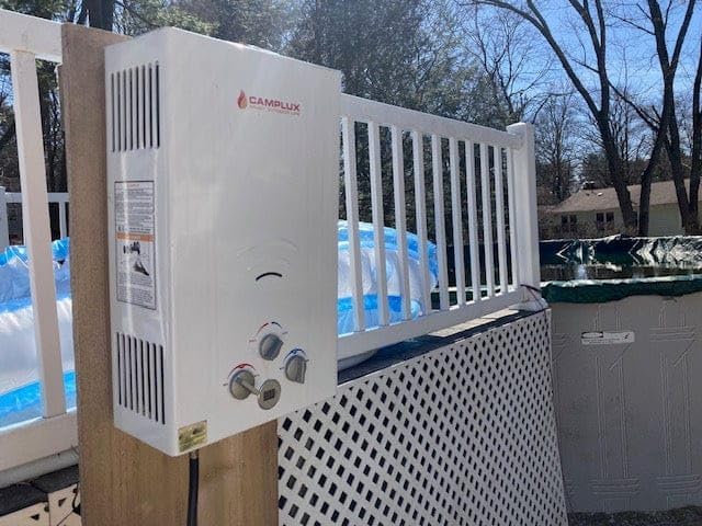 CAMPLUX 2.64 GPM Propane Portable Gas Water Heater, 68,000 BTU Outdoor Tankless Camping Water Heater with Digital Display, White