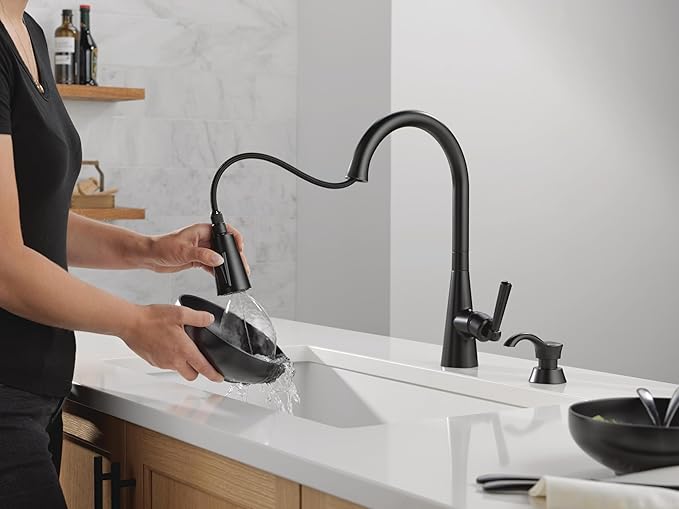 Delta Boyd Matte Black Kitchen Faucet with Pull Down Sprayer and Soap Dispenser, Modern Single Hole Kitchen Sink Faucet, Single Handle, Matte Black 19893Z-BLSD-DST