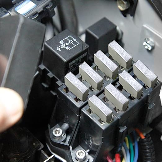 GLOSO Maxi Blade Circuit Breaker 30A AMP, T1 Auto Reset (30A)