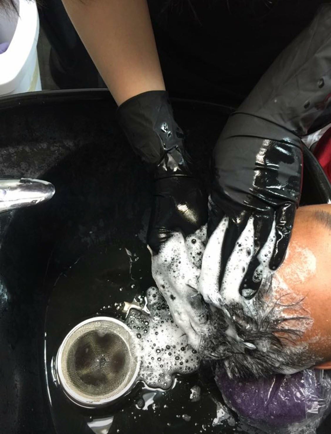 Super soft Disposable Latex Gloves, Powder Free, Exam 12" Length, Medium Duty, 50 Gloves, Size Small.