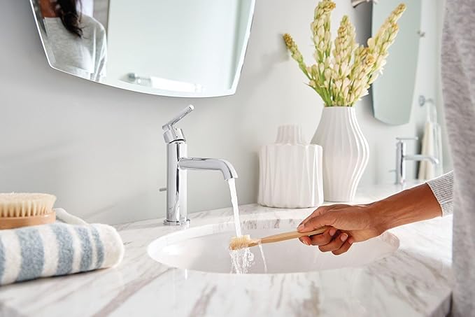 Moen Gibson Chrome One-Handle Single Hole Modern Bathroom Sink Faucet with Optional Deckplate, 6145