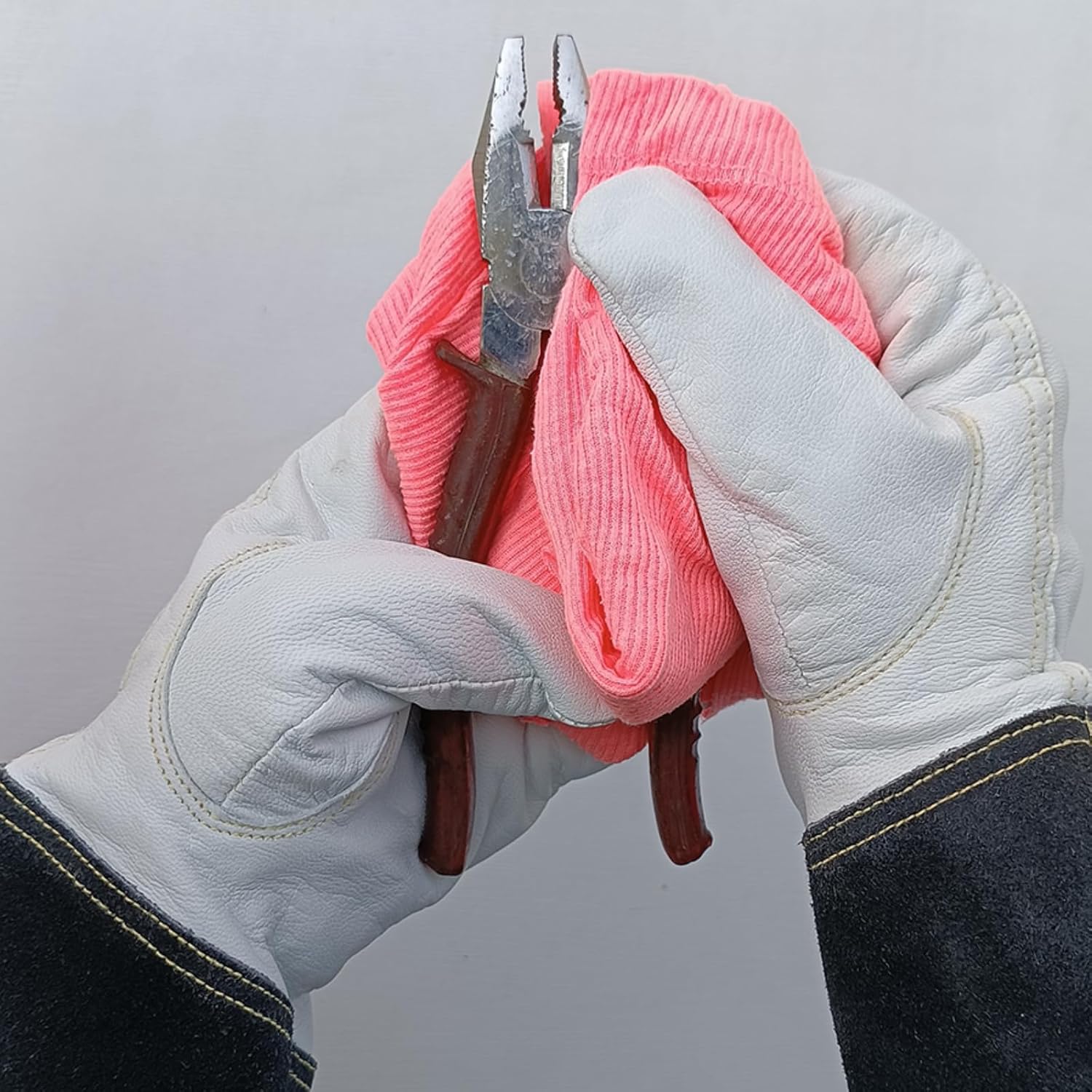 Premium Color Knit Cleaning Rags (60x10 lbs. Boxes Pallet) – Shop Rags Bulk for Workshops, Mechanics, Painters, and Home Use, Multipurpose Cotton T-Shirt Rags