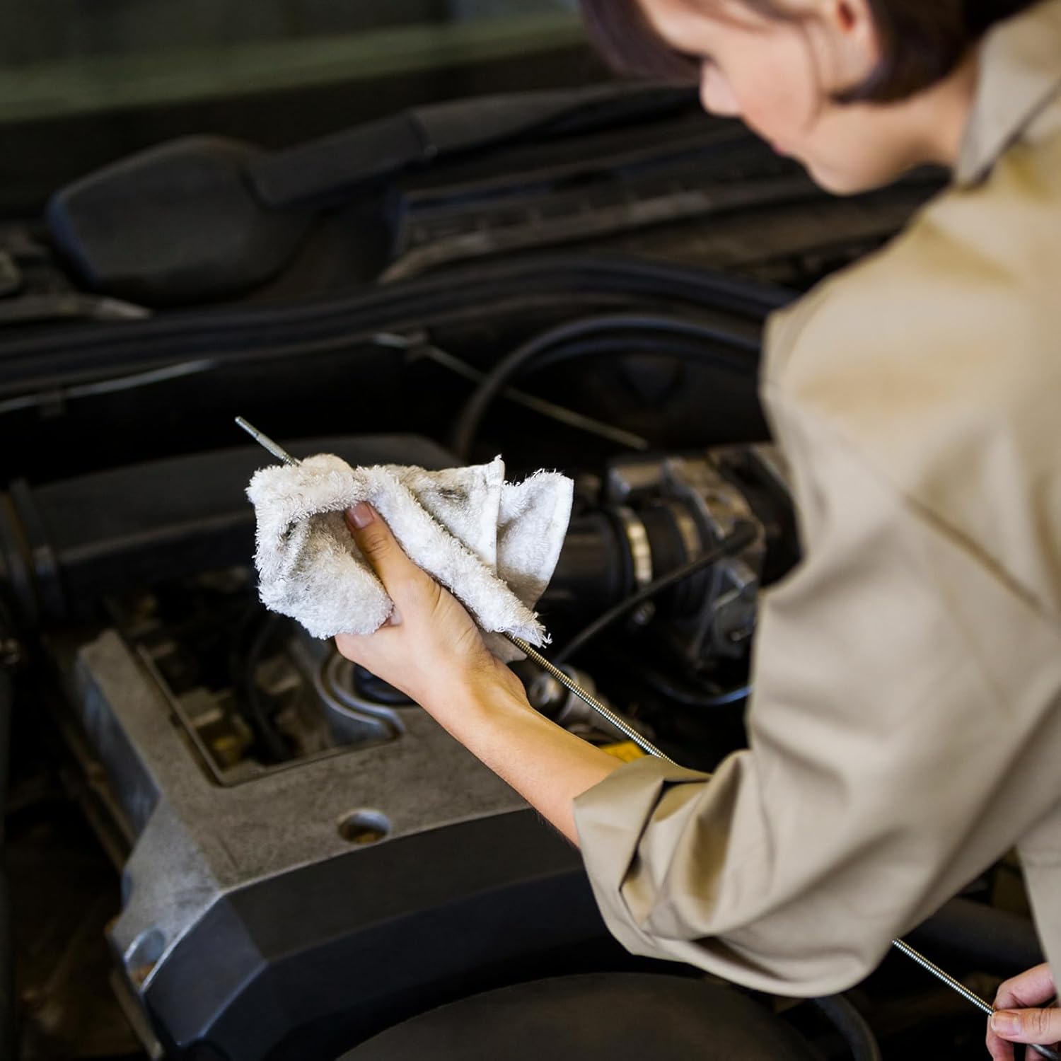 Tomorotec Recycled Multipurpose Industrial Wiping Cloths (2 lbs) Assorted Colors, Eco-Friendly Colored T-Shirt/Knit Cleaning Rags for Grease, Oil Removal & More