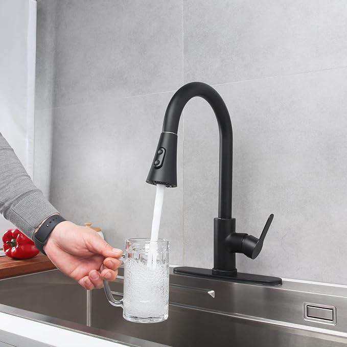 Single Handle Kitchen Faucet with Pull Down Sprayer Modern Stainless Steel Arc Kitchen Faucet Brushed Nickel, Commercial Kitchen Sink Faucet with Deck (Matte Black, with Pull Down Sprayer)