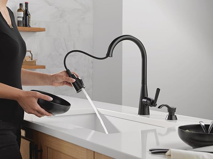 Delta Boyd Matte Black Kitchen Faucet with Pull Down Sprayer and Soap Dispenser, Modern Single Hole Kitchen Sink Faucet, Single Handle, Matte Black 19893Z-BLSD-DST