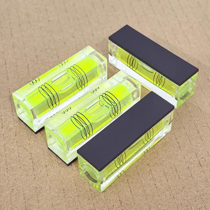 2Pcs Square Bubble Spirit Levels with Magnetic Base 52x20x15mm Three Line Bubble Level Measuring Layout Tools Levels