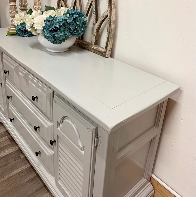 Dixie Belle Paint Company Chalk Finish Furniture Paint - Driftwood (32oz) - Matte Light Gray Chic Chalk Mineral DIY Furniture Paint