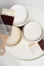 Dixie Belle Paint Company Chalk Finish Furniture Paint - Drop Cloth (4oz) - Matte Linen White Chic Chalk Mineral DIY Furniture Paint