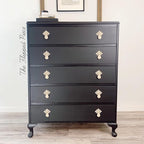 Dixie Belle Paint Company Chalk Finish Furniture Paint - Caviar (32oz) - Matte Black Chic Chalk Mineral DIY Furniture Paint