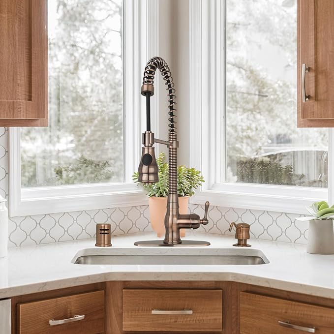 Pre-Rinse Spring Kitchen Faucet, Single Level Solid Brass Kitchen Sink Faucets with Pull Down Sprayer (Antique Copper)