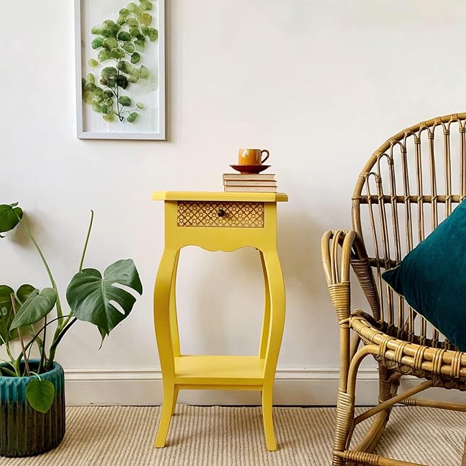 Dixie Belle Paint Company Chalk Finish Furniture Paint - Daisy (1 Gallon - 128oz) - Matte Vibrant Yellow Chic Chalk Mineral DIY Furniture Paint