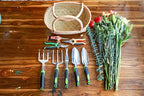 装 (Green),Gardening Tool Set, Equipped with a Bamboo Woven Storage Basket, 5 Aluminum Alloy Hand Tools, and 3 Stainless Steel Scissors, is a Wonderful Gift for Gardening Enthusiasts.
