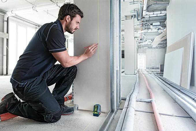 BOSCH GLL 100 GX 100 Ft Green-Beam Self-Leveling Cross-Line Laser, Includes 3 AA Batteries, Positioning Device, Green Laser Target Plate, & Heavy-Duty Pouch