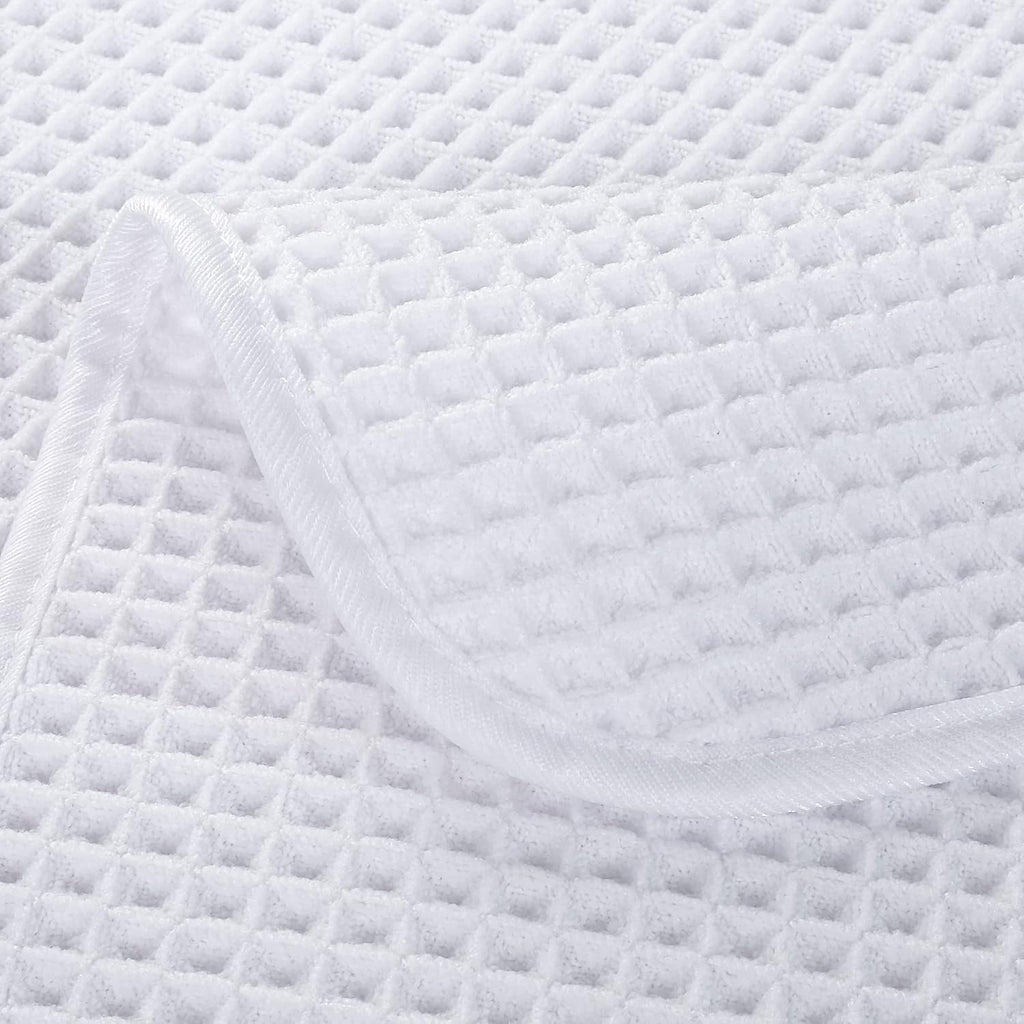 POLYTE Microfiber Lint Free Washcloth Face Towel, 13 x 13 in, 4 Pack (Waffle Weave)