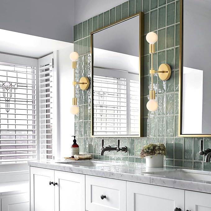 Brushed Brass Wall Sconce 2 Lights Bathroom Vanity Modern Industrial Wall Lamp Wall Mount Lighting Fixture（Gold Color）