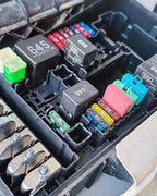 Automotive Low Profile ATC ATO Fuse Car Resettable 3A 5A 7.5A 10A 15A 20A 25A 30A Standard Fuses Manual Reset Fuses Blade Circuit Breaker for Boat Truck SUV Motorcycle 32VDC Fuse Assortment Kit