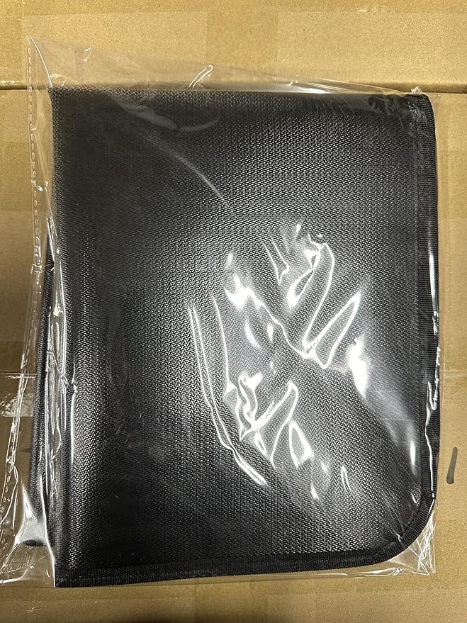 2Pack Heat Resistant Mat for Countertop, 16x20in Hot Pads for Kitchen Countertop Protector,Silicone Heat Resistant Mat for Air Fryer, Deep Fryer, Oven