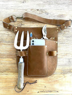 Rubys Collection™ Leather Garden Tool Belt- Gardening holster with pockets & Adjustable Waist Strap. Florist tool belt, Leather Utility Belt & Women’s Garden Tool Pouch